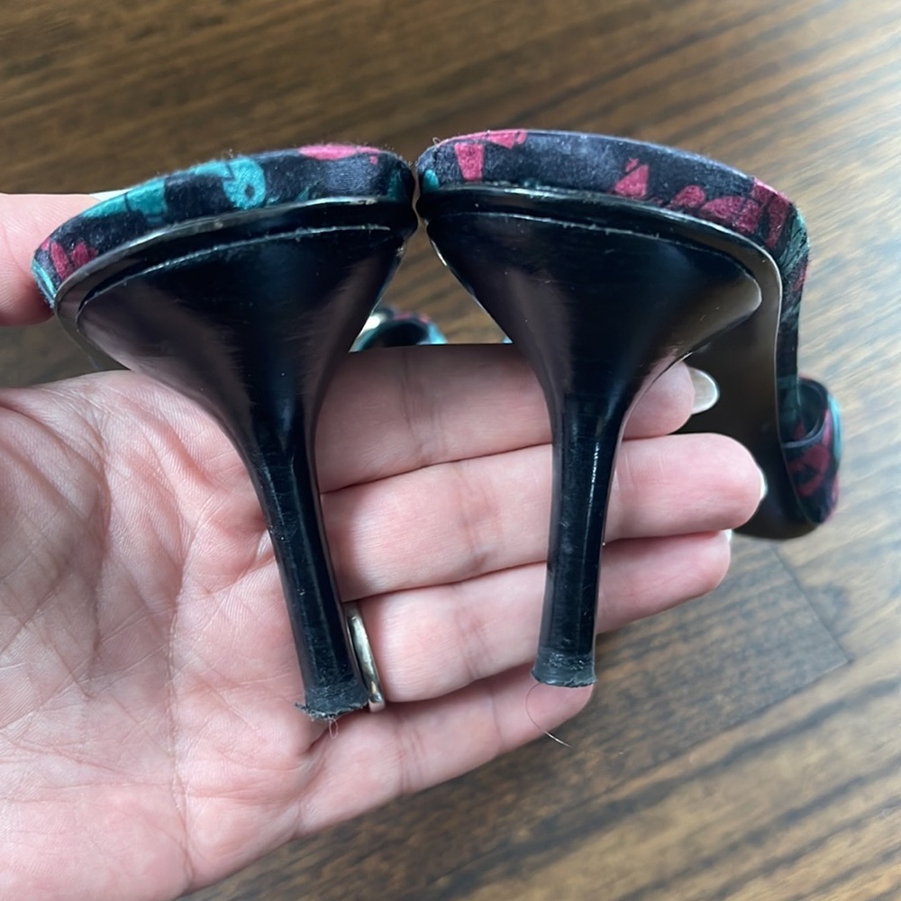 Gucci satin mules with crystals Sz 9.5 - Picture 6 of 6